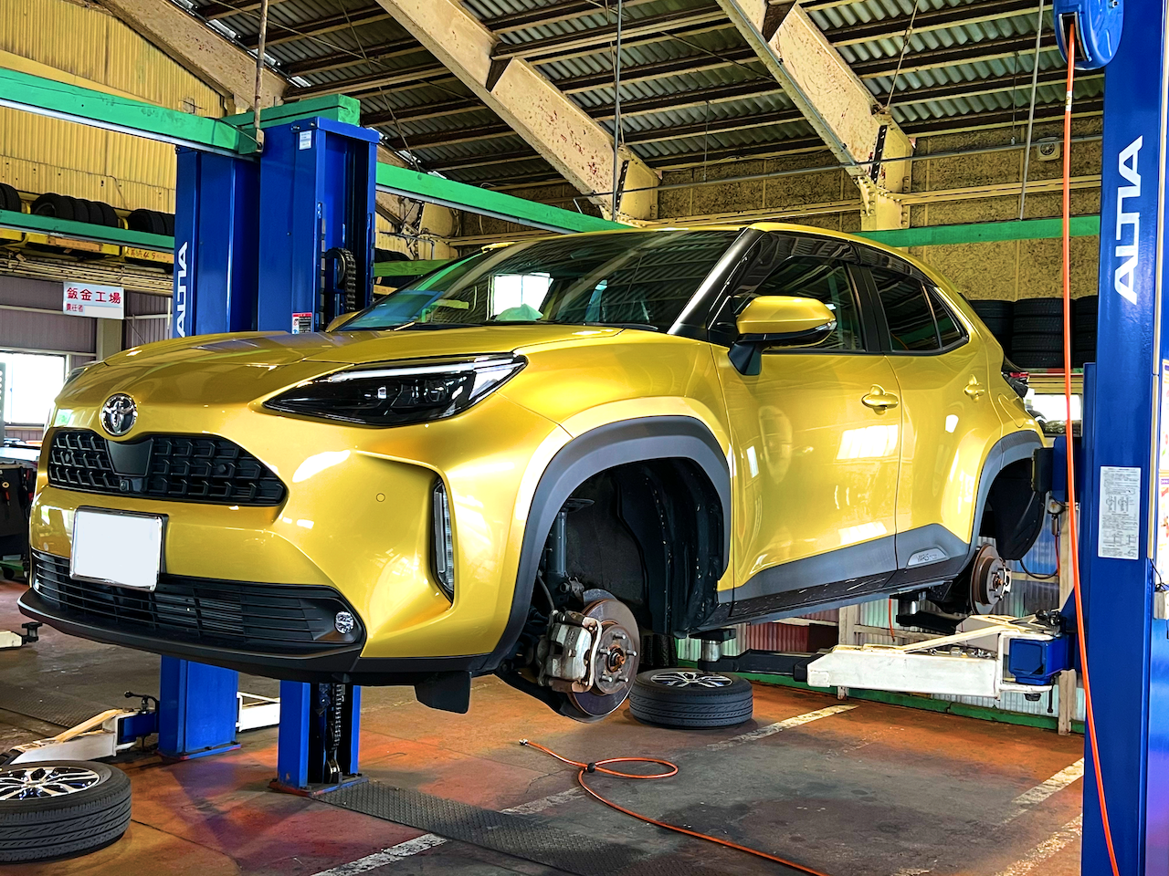 プロフェッショナルな自動車整備工場